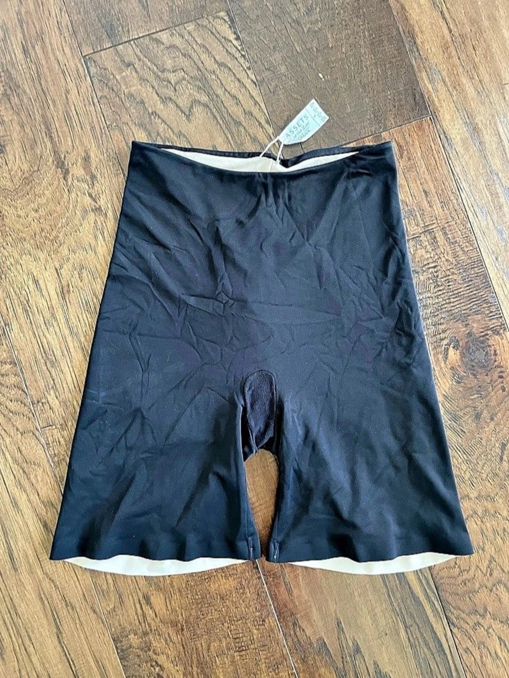 ASSETS Spanx Shape-wear Size Small NWT